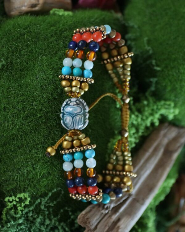 Bracelet 3 rangs "Khep" • Scarabée & pierres de sagesse – Image 3