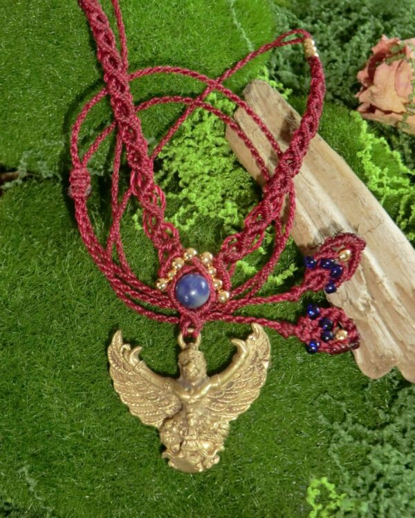 Collier "Garuda" Thaïlande micro-macramé – Image 3