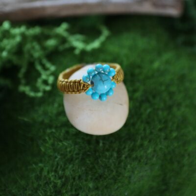 Bague en macramé doré et turquoise - "Nocmasifa"
