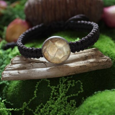 Bracelet macramé mue de serpent et feuille d'or pur