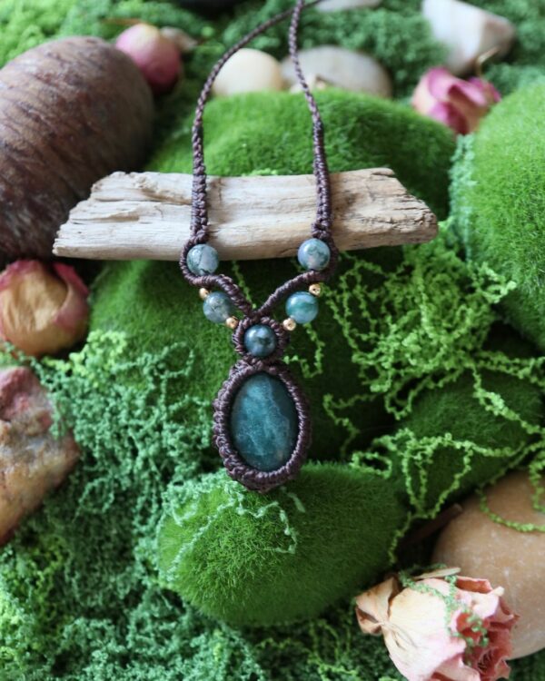 Collier en agate mousse "Li Khen"– Esprit celte et forêt elfique – Image 5